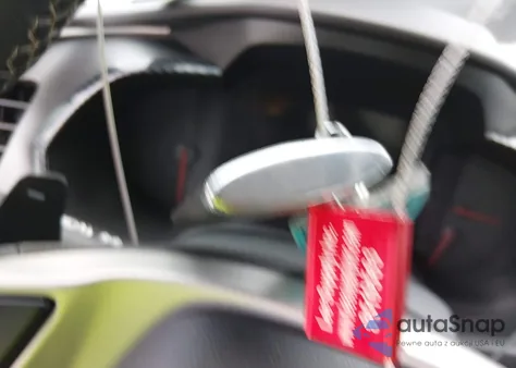 2016 Chevrolet Corvette Stingray z USA, uszkodzony, nr VIN 1G1YB2D70G5120774